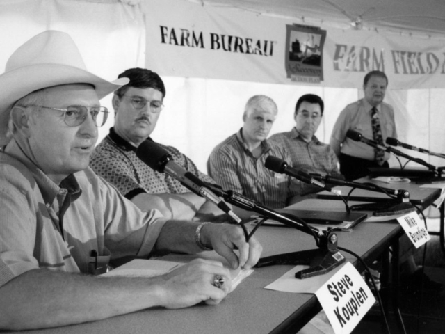 OKFB President Steve Kouplen speaks at an American Farm Bureau Federation hearing near Chicago, seeking support for an agricultural assistance package.